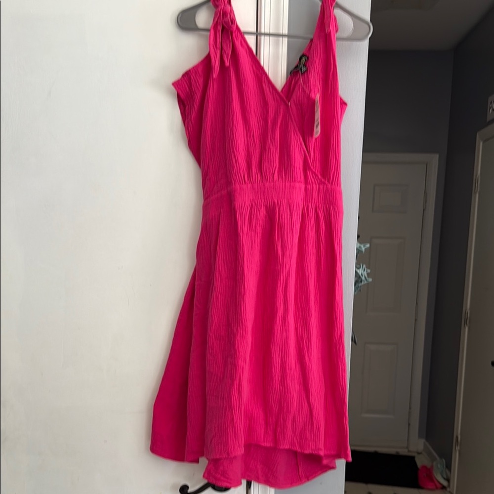 Suzanne Betro Pink V-Neck Sleeveless High Low Dress